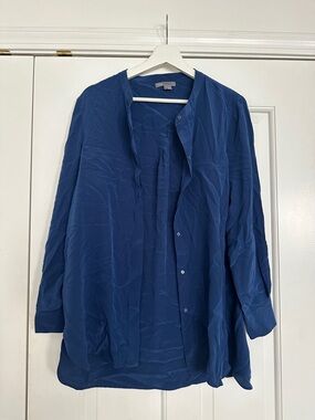 Vince 100% Silk Blue Blouse Size 12